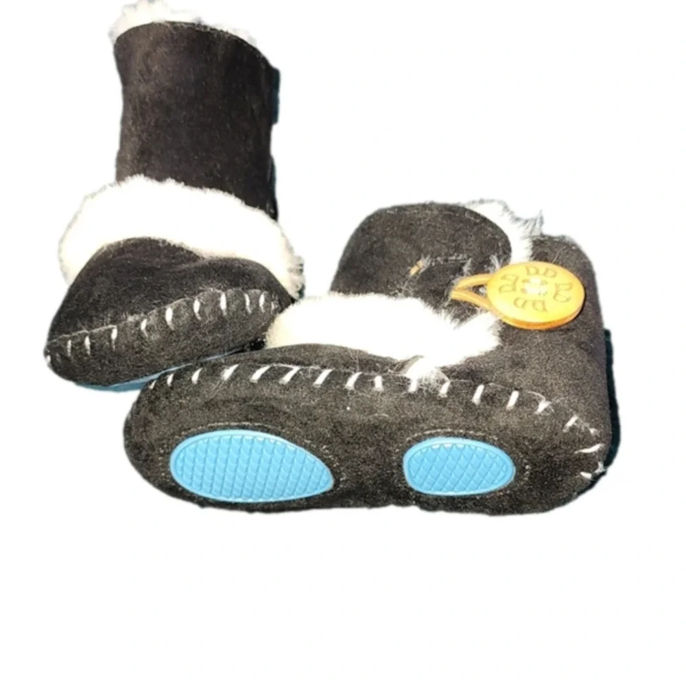 CUTE Baby Moccasins